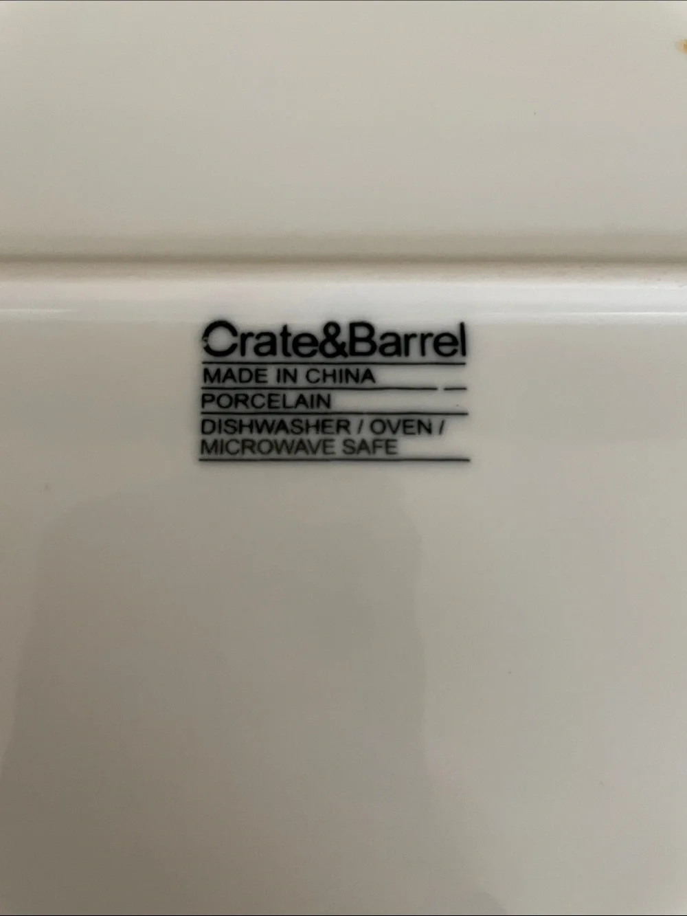 Like New Crate & Barrel White Rectangular Baking/Serving Dish